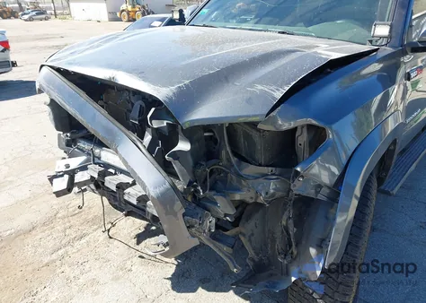 2020 Toyota Tacoma Trd Off-Road z USA, uszkodzony, nr VIN 3TMCZ5AN7LM367618